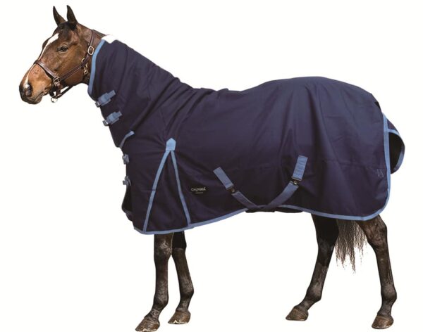 Couverture de cheval épaisse en coton de couleur bleu.