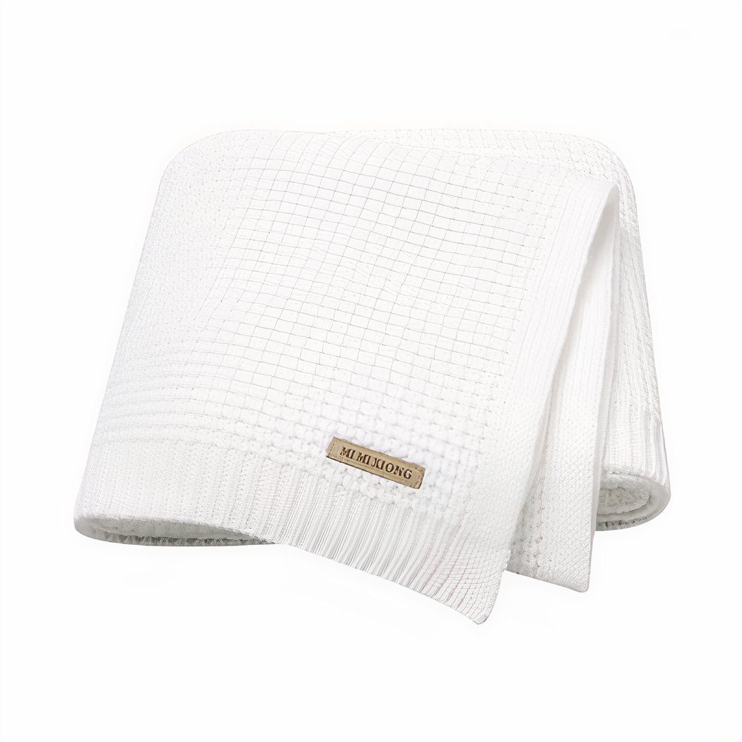 Couverture en crochet pour bébé garçon et fille blanche.